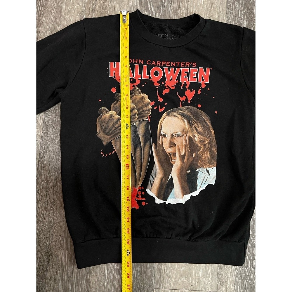 Halloween Michael Meyers Scream Queen Sweater Size Medium Black Laurie Strode - Picture 5 of 10